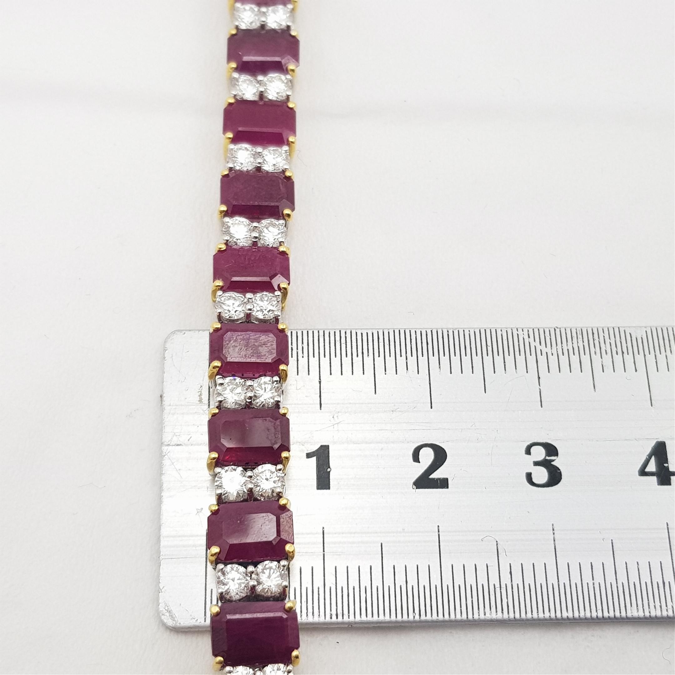 18ct Two Tone Gold Burmese Ruby & 4.5ct TW Diamond Bracelet Val $62765 AUD For Sale 6