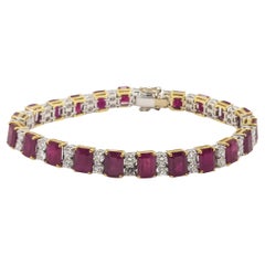 18 Karat zweifarbiges Gold burmesischer Rubin & 4,5 Karat TW Diamant-Armband Val $62765 AUD