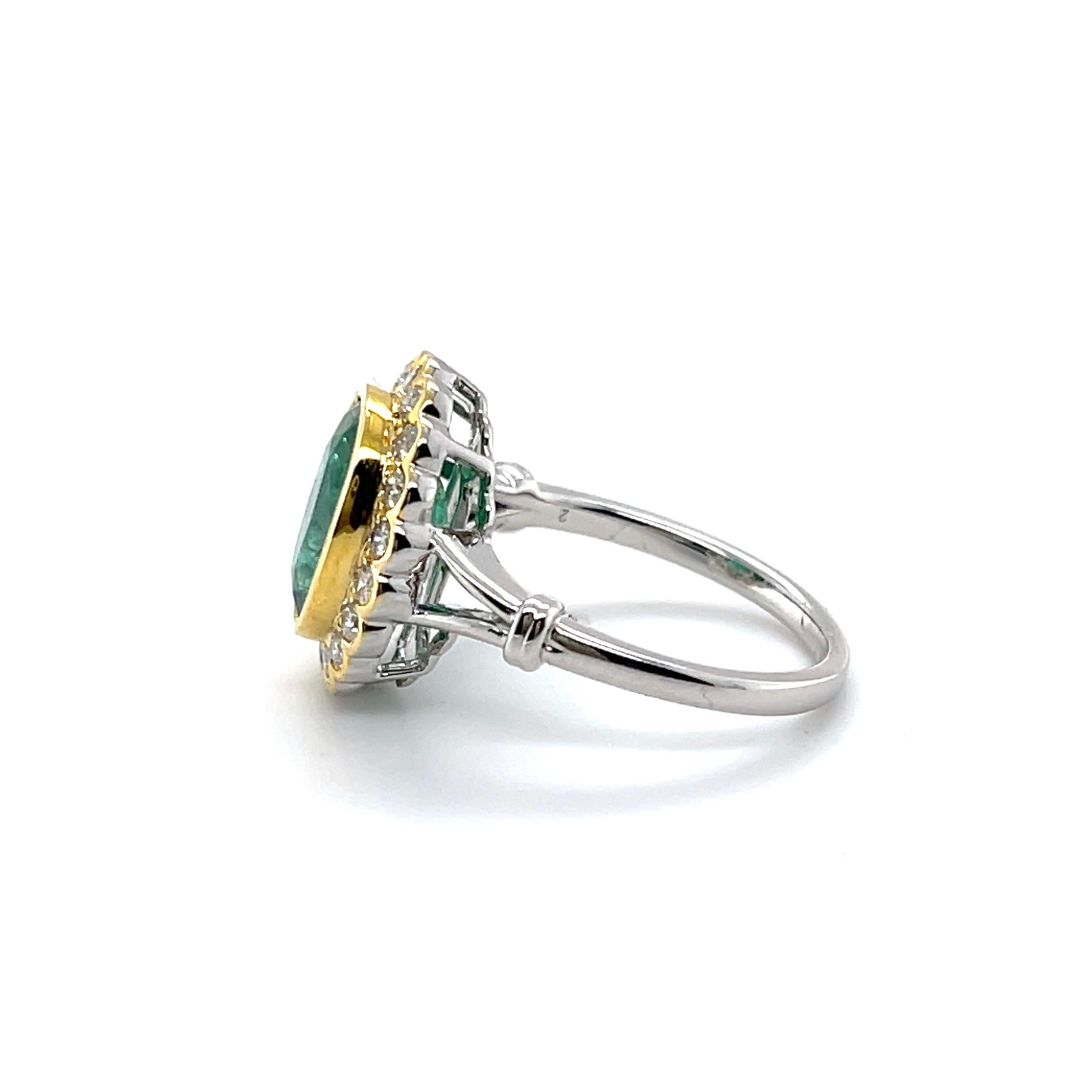 For Sale:  18ct Two Tone Yellow and White Gold 'Heather' Emerald Ring 2