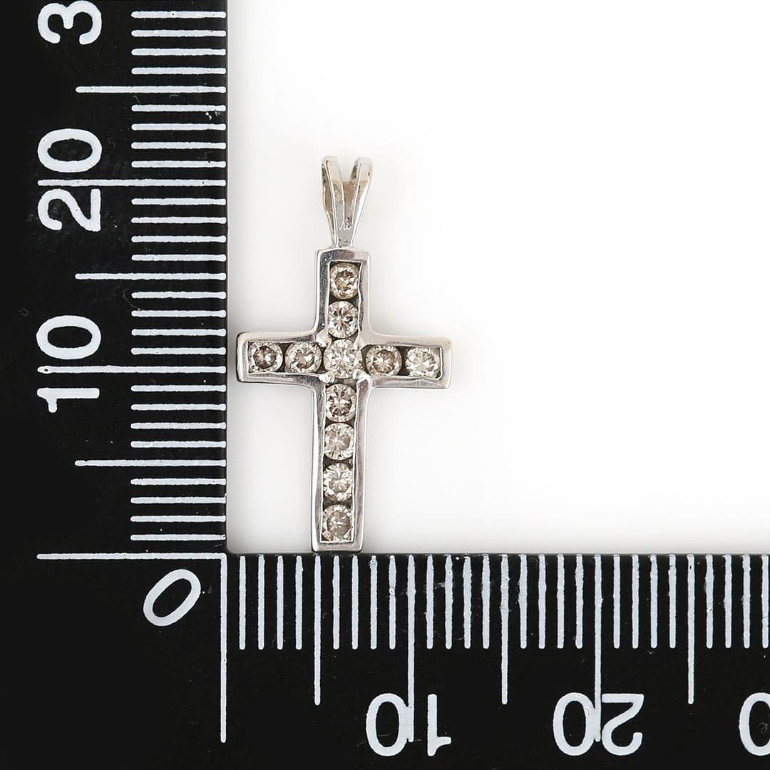 18ct White Gold 0.34ct Diamond Cross Cruciform Pendant Charm 1