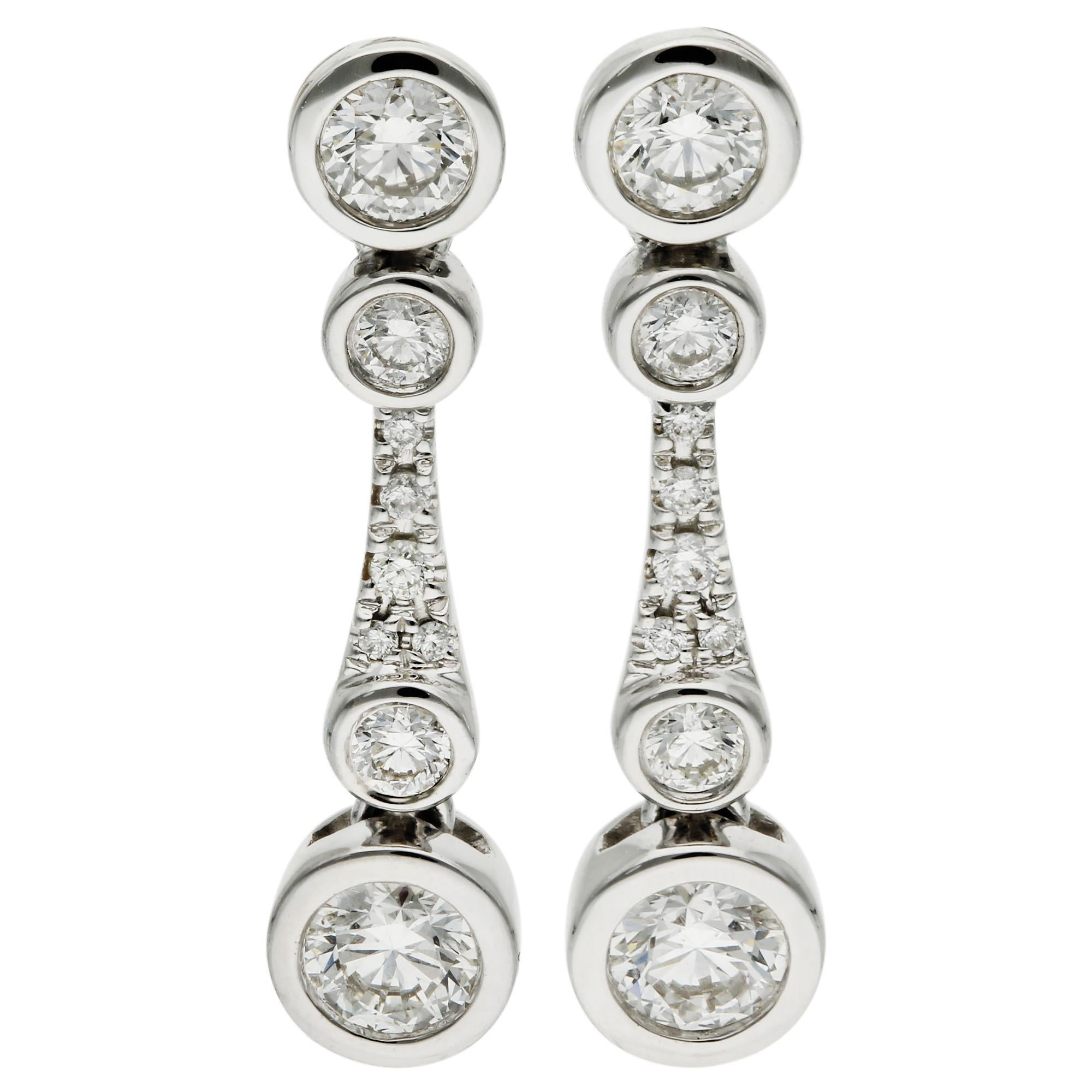 18ct White Gold 0.72ct Diamond Drop Earrings In New Condition For Sale In Birmingham, GB