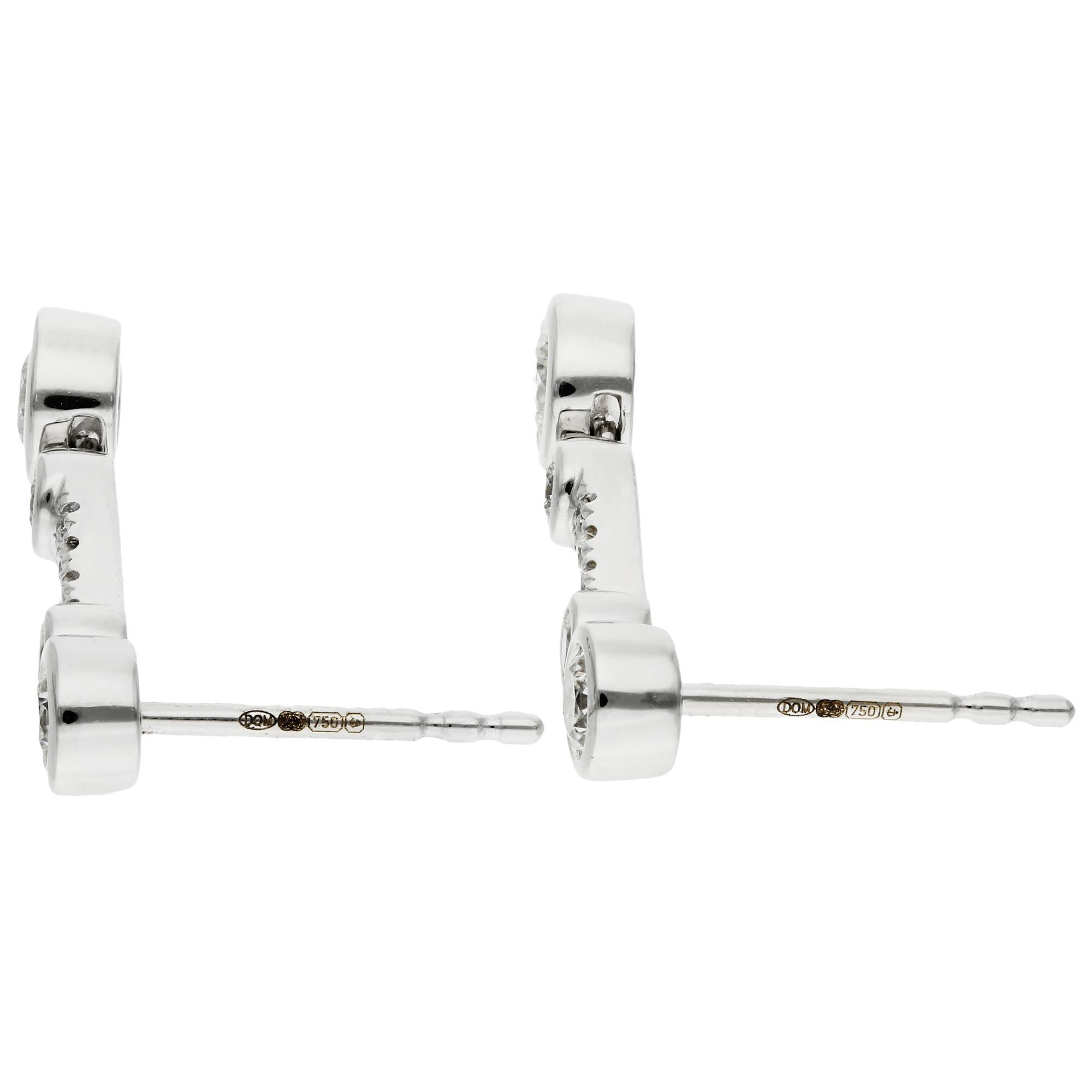 18ct White Gold 0.72ct Diamond Drop Earrings For Sale 2