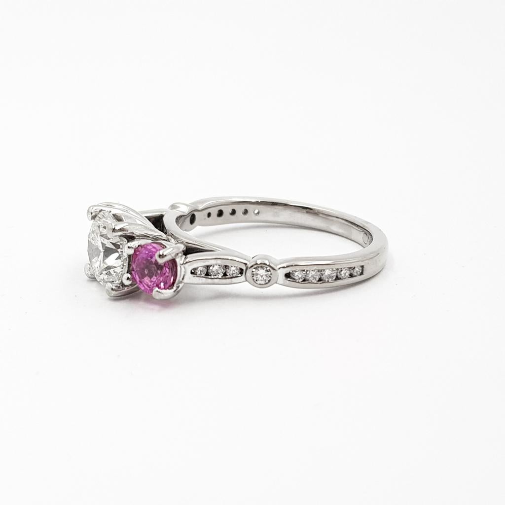 18ct White Gold 1.0ct Diamond & Pink Sapphire Ring GIA Certified In Excellent Condition For Sale In FORTITUDE VALLEY, QLD