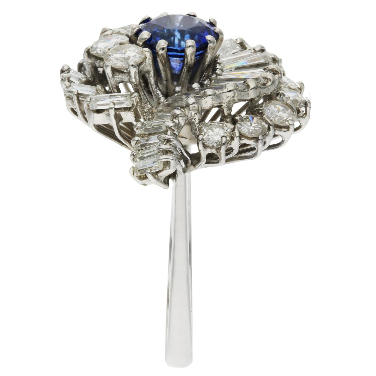 Round Cut 18ct White Gold 1.78ct Sapphire & 2.50ct Diamond Cocktail Ring For Sale