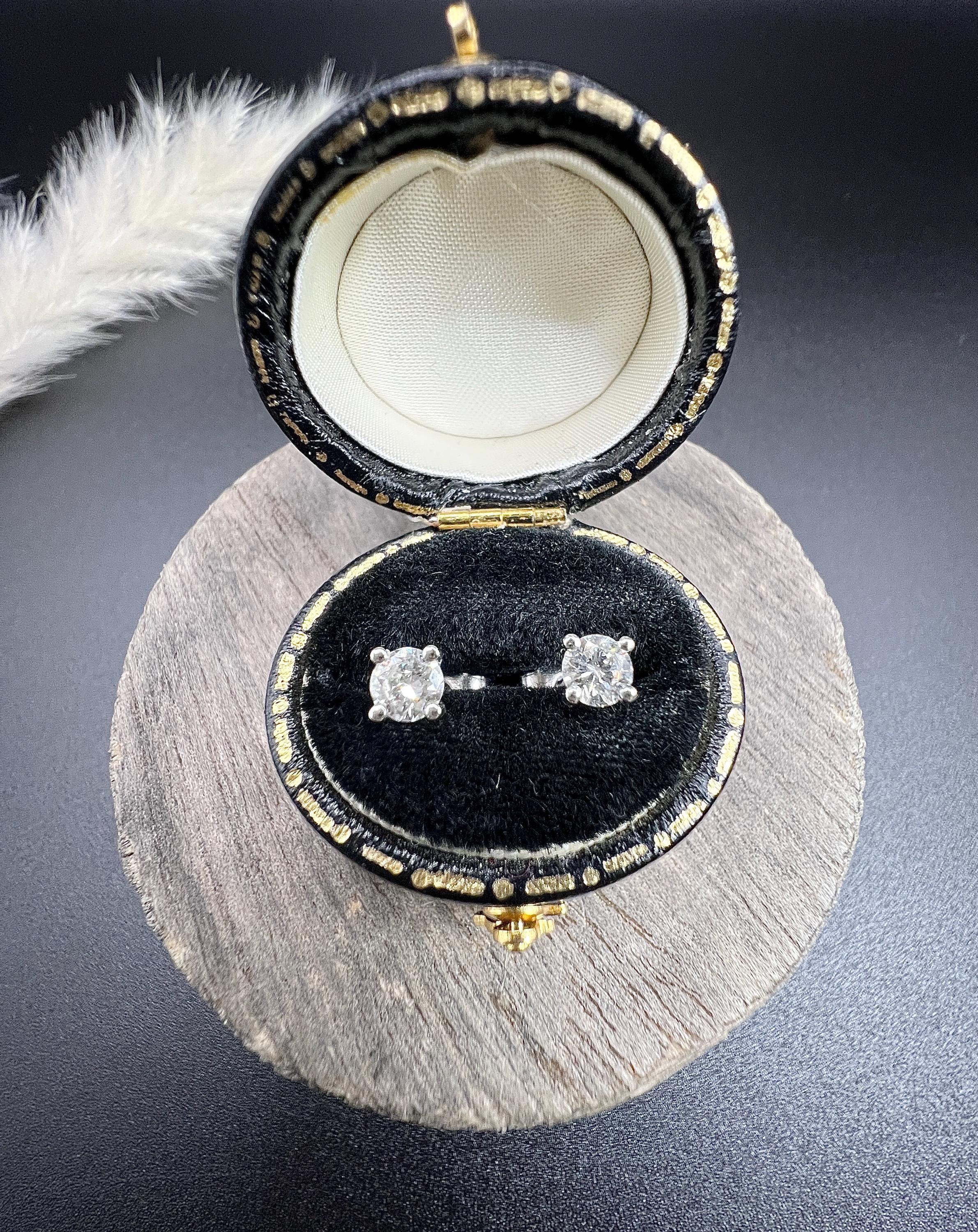 18ct White Gold 1930s 0.42 carat Total Diamonds in New Stud Earrings Mounts For Sale 2