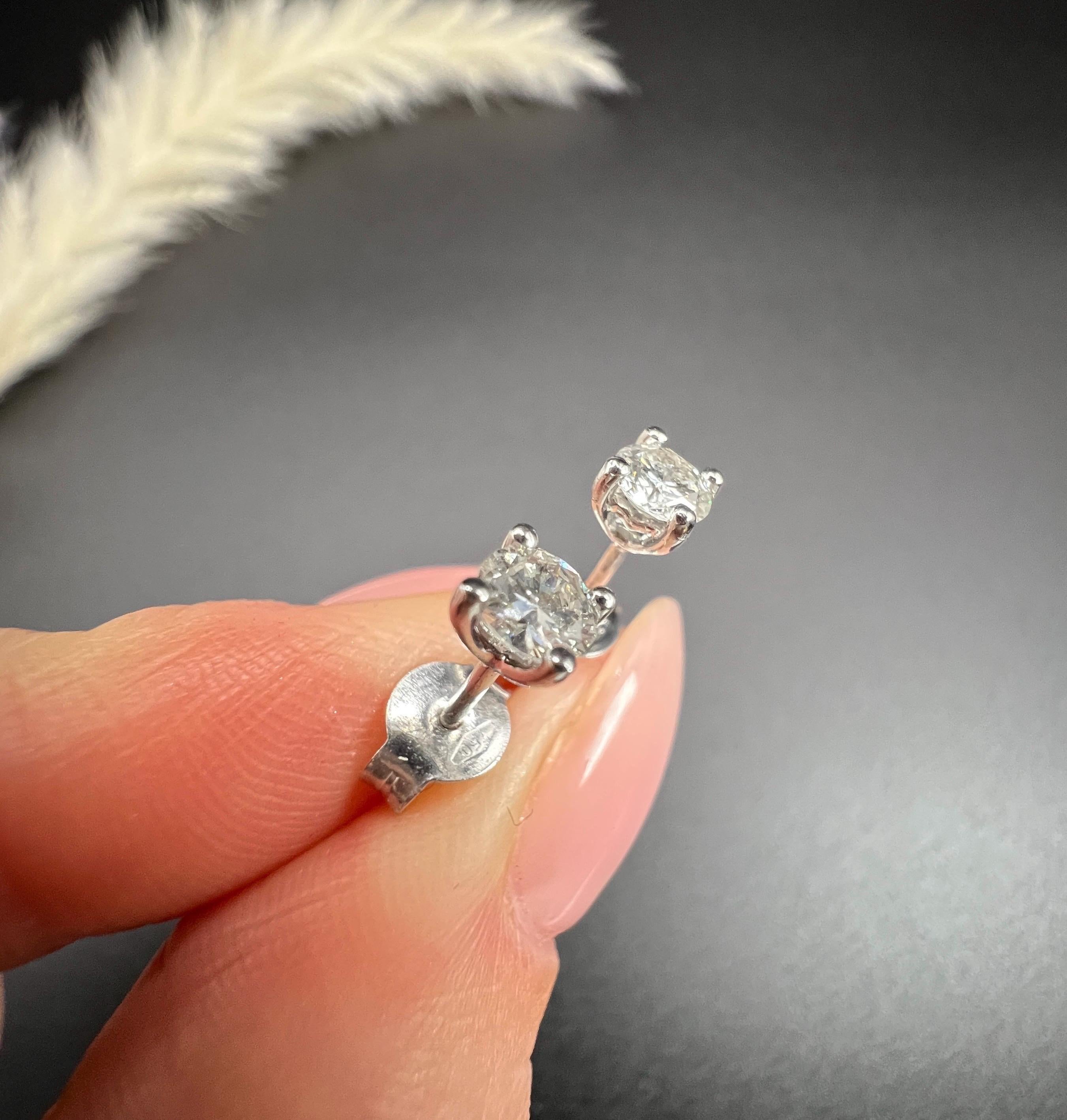 18ct White Gold 1930s 0.42 carat Total Diamonds in New Stud Earrings Mounts For Sale 4