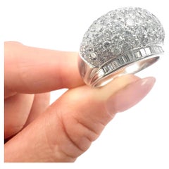 18ct White Gold, 1970s 6.50 Carat Diamond Pave & Baguette Cut, Cocktail Ring