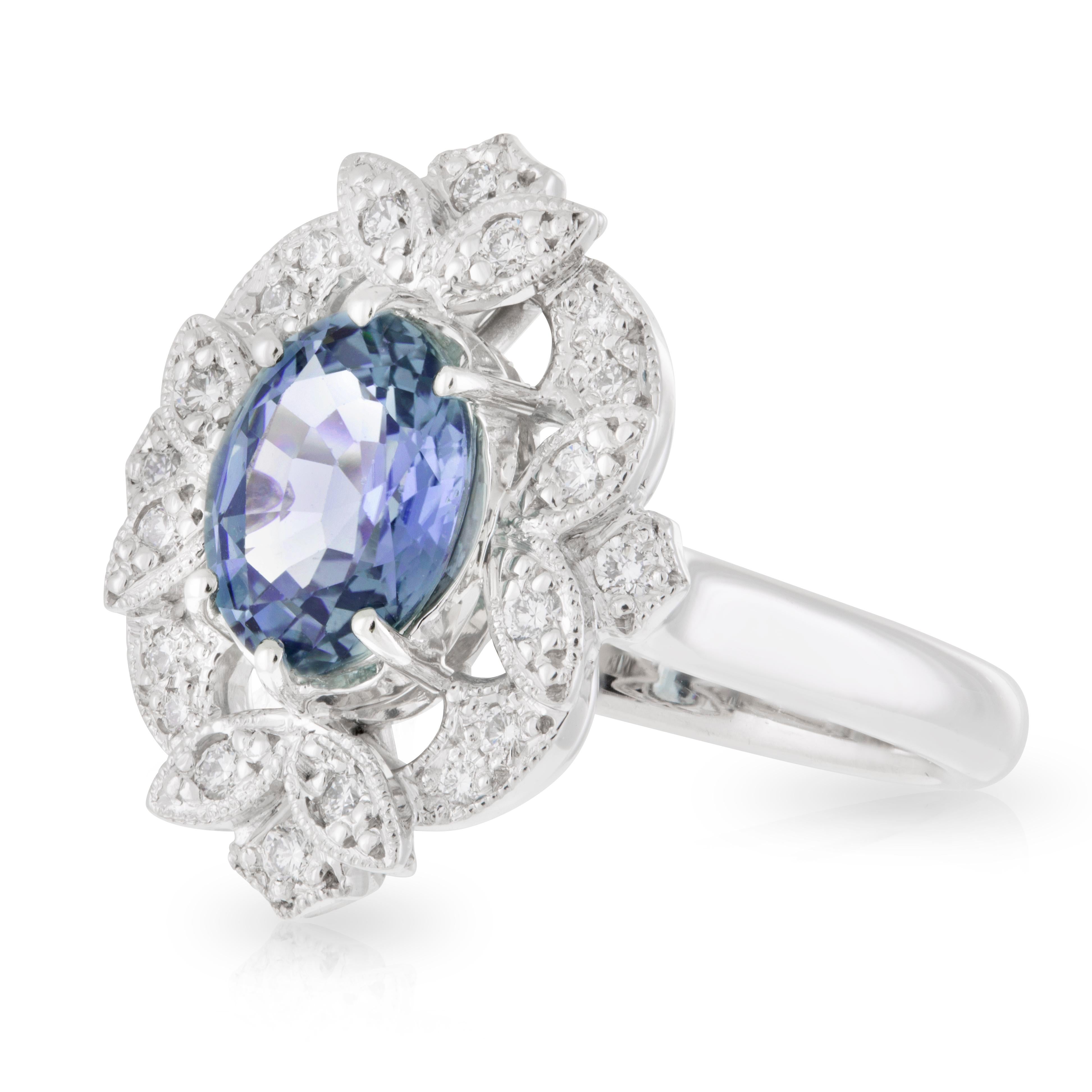 Art Deco 18ct White Gold 2.01ct Oval Ceylon Blue Sapphire & Diamond Halo Engagement Ring For Sale