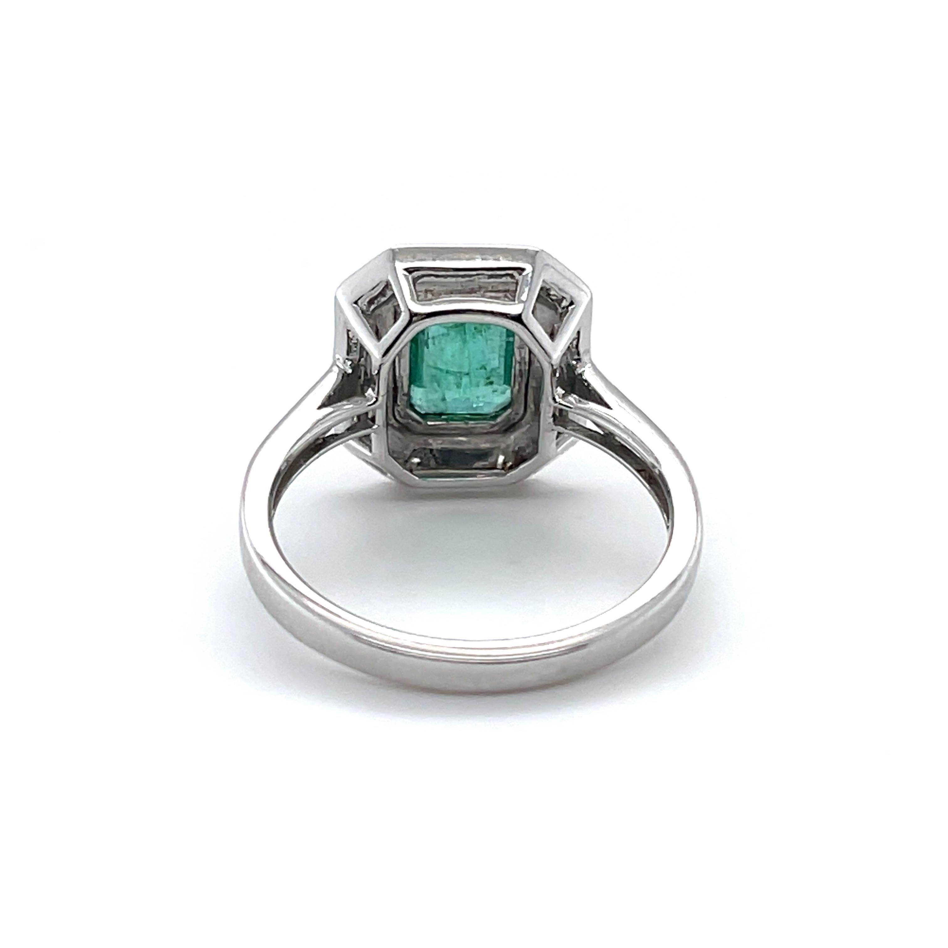 For Sale:  18ct White Gold 2.30ct Emerald and Diamond Ring 3