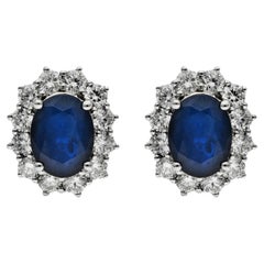 18ct White Gold 2.40ct Sapphire
1.24ct Diamond Halo Stud Earrings 18ct White Gold 2.40ct Sapphire
1.24ct Diamond Halo Stud Earrings