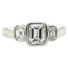 18ct White Gold 3-Stone Ring, Set In 18ct White Gold
