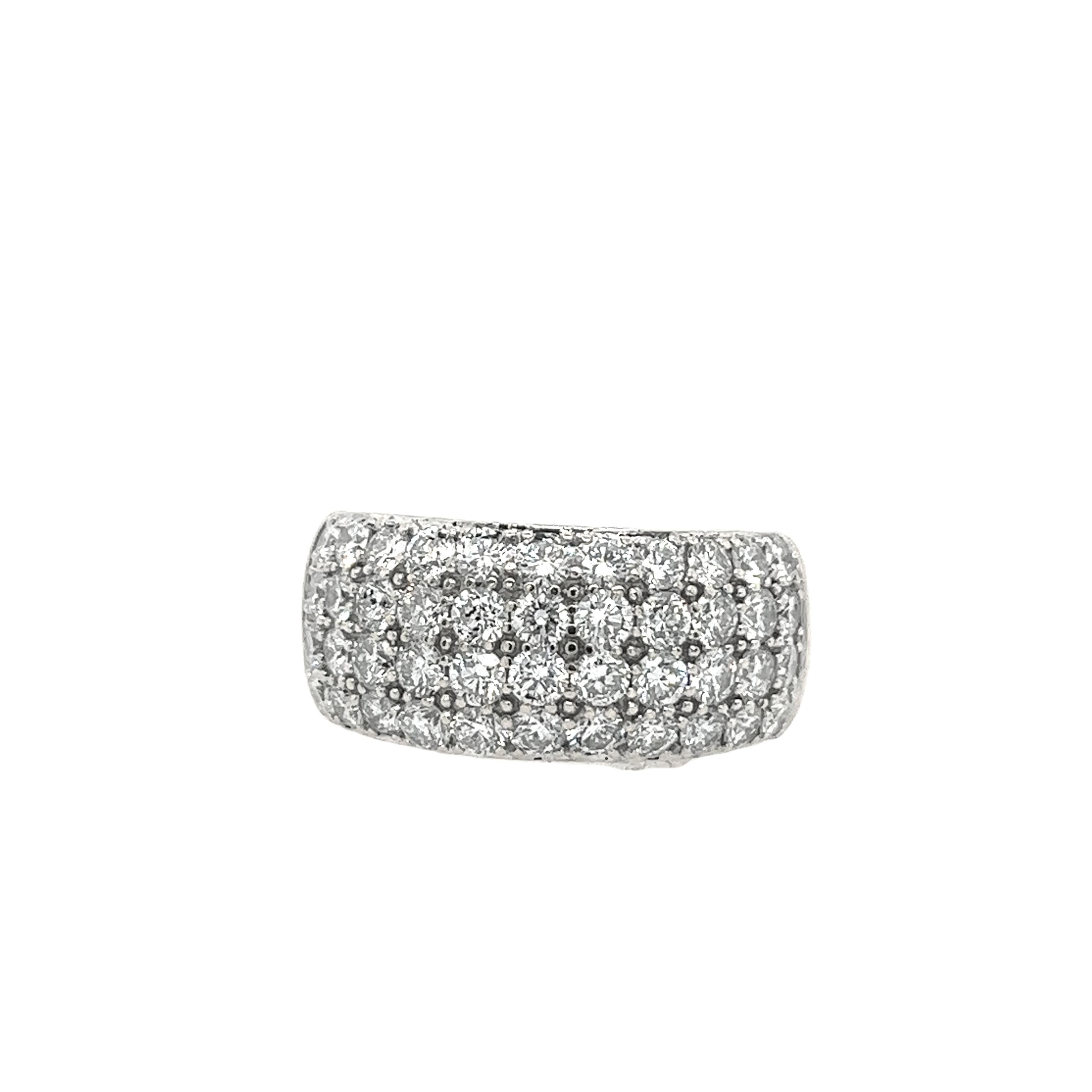 An elegant and unique diamond dress ring 4-row round brilliant cut diamond ring 
set in 18ct white gold setting, with a total diamond weight of 2.25ct.
Total Diamond Weight: 2.25ct
Diamond Colour: G/H
Diamond Clarity: SI1
Width of Band: 4.95mm
Width