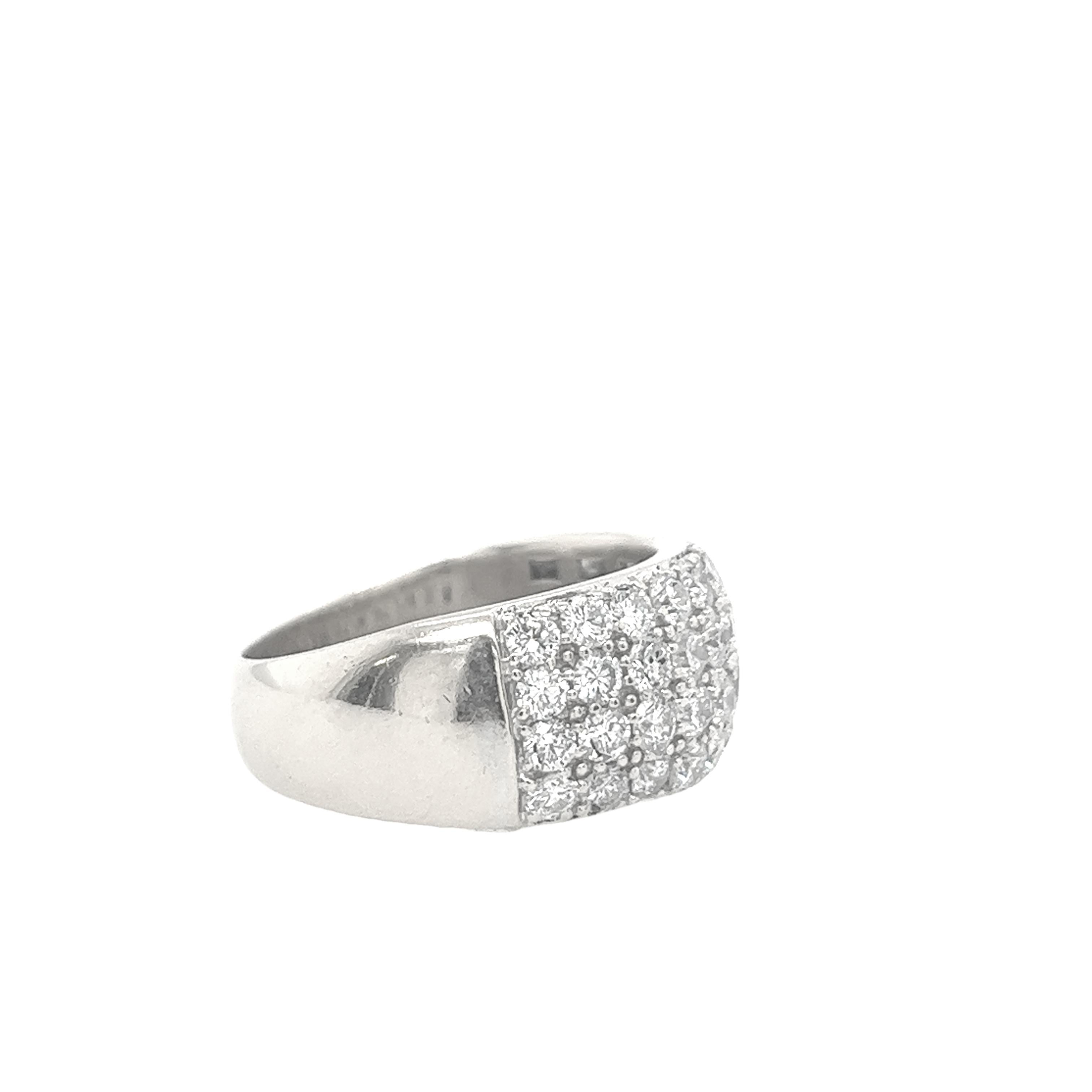 18ct White Gold 4-Row Diamond Dress Ring Set With 2.55 carats Natural Diamonds 1