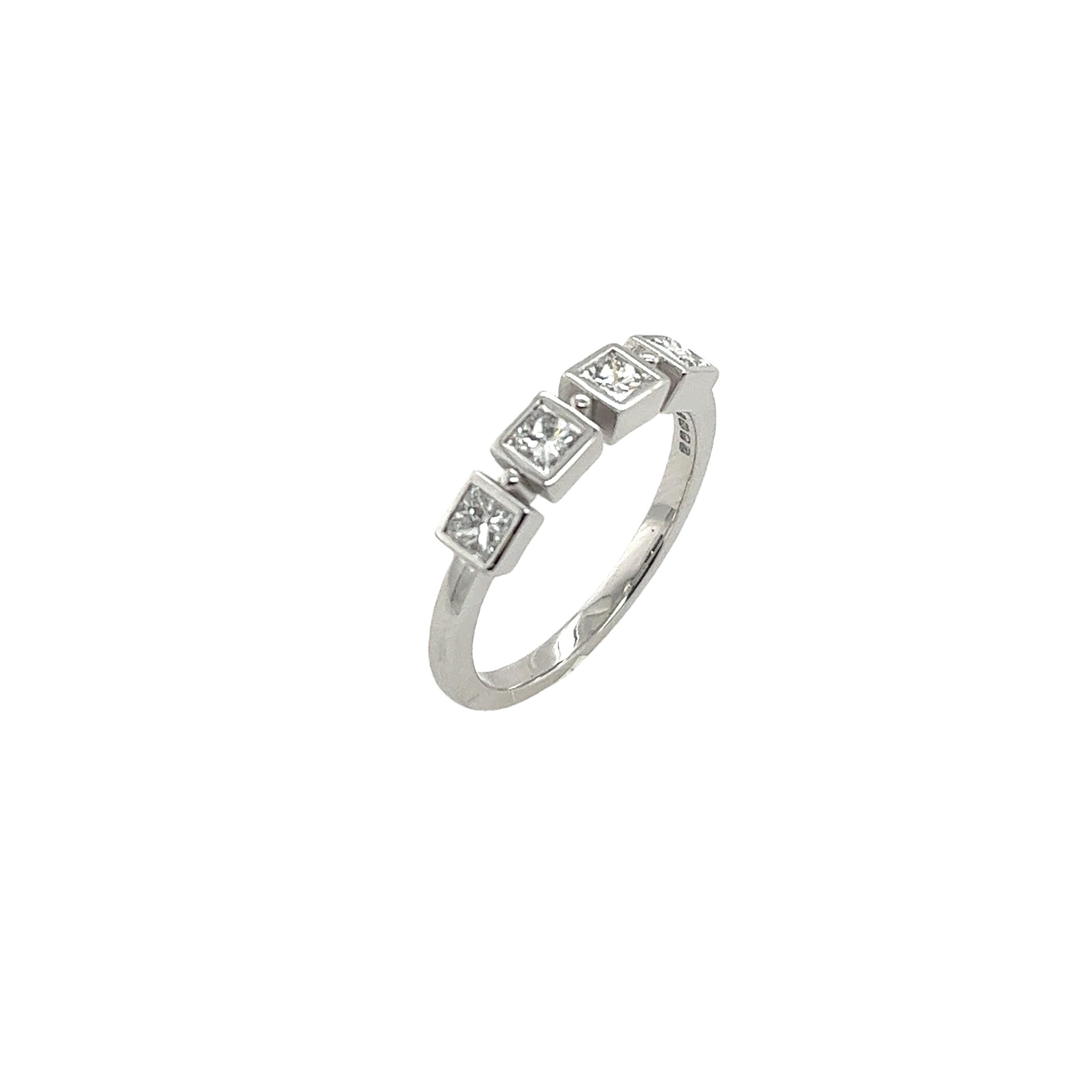 18ct White Gold 4 Stone Diamond Ring Set With 0.52ct Princess Cut Diamonds  jewe For Sale 1