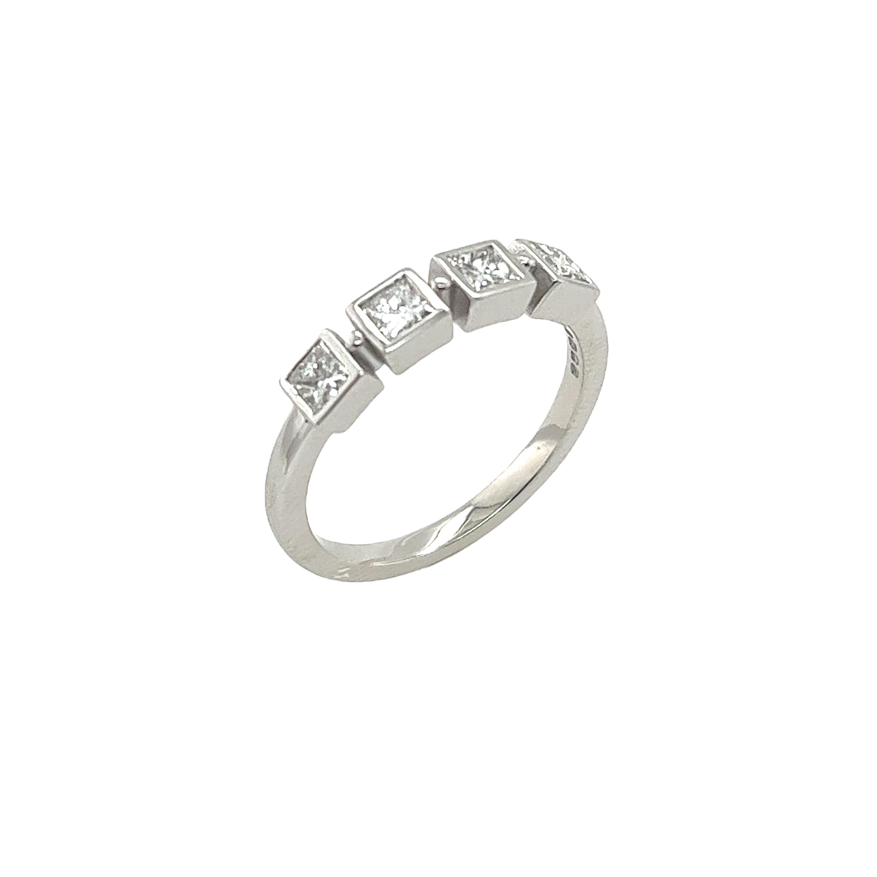 18ct White Gold 4 Stone Diamond Ring Set With 0.52ct Princess Cut Diamonds  jewe For Sale 4