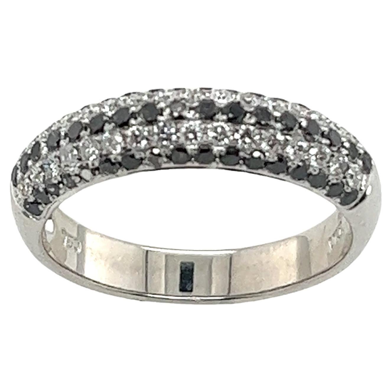 18ct White Gold 5-Row Ring, Set With Natural Diamonds & Black Onyx