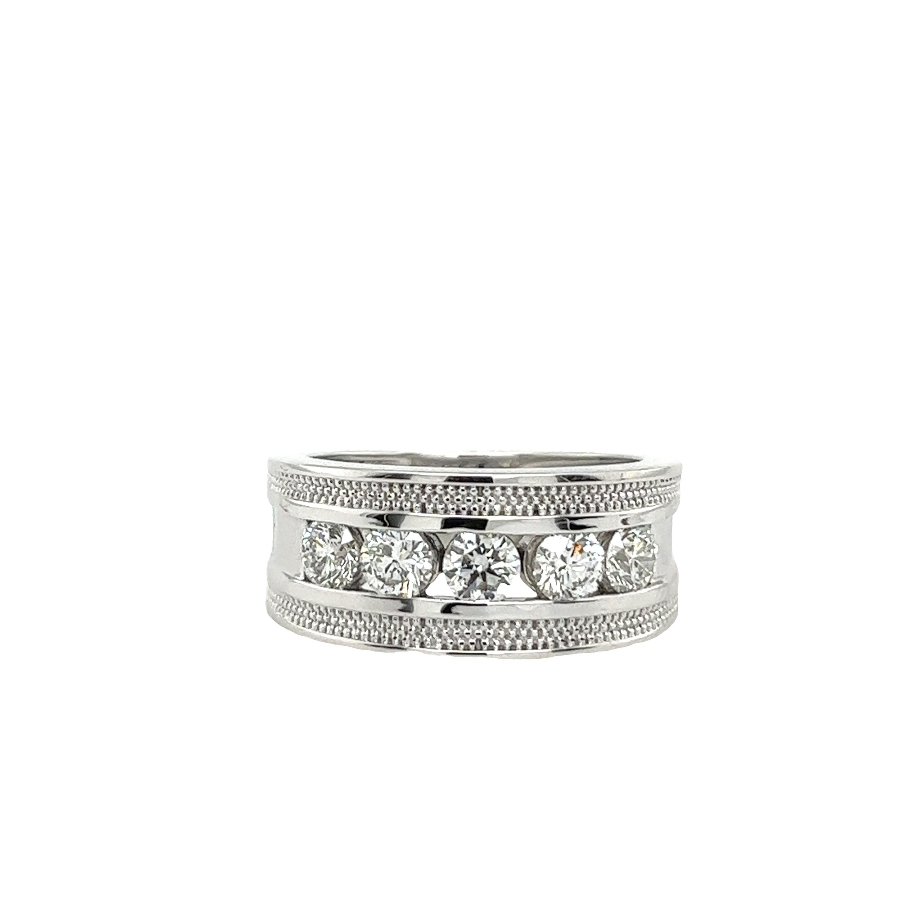 18ct White Gold 5 Stone Gia Diamond Ring, Set With 1.50ct G Colour IF clarity For Sale 3