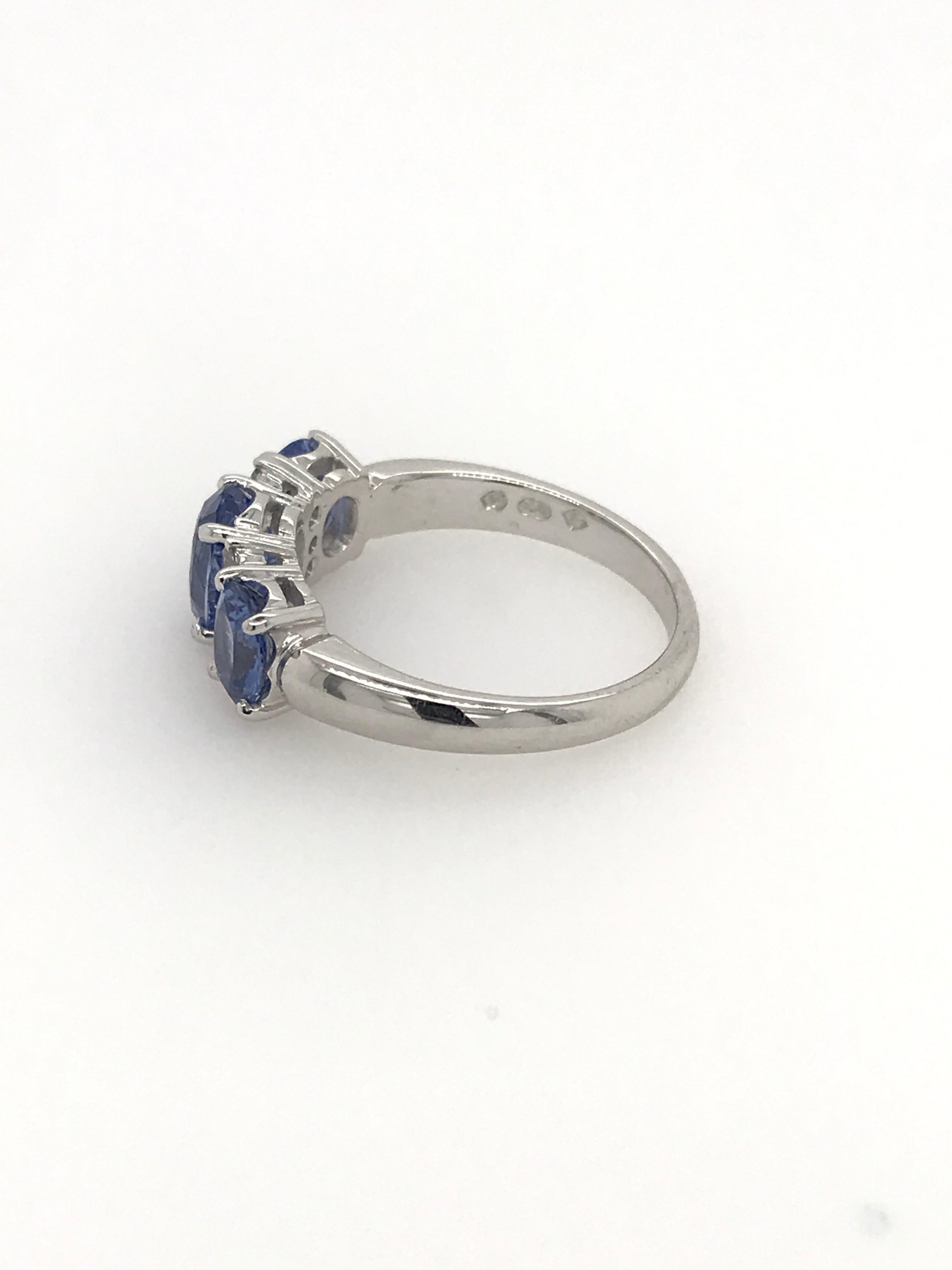 Oval Cut 18 Carat White Gold and Oval Ceylon Sapphire and Brilliant Cut Diamond Ring