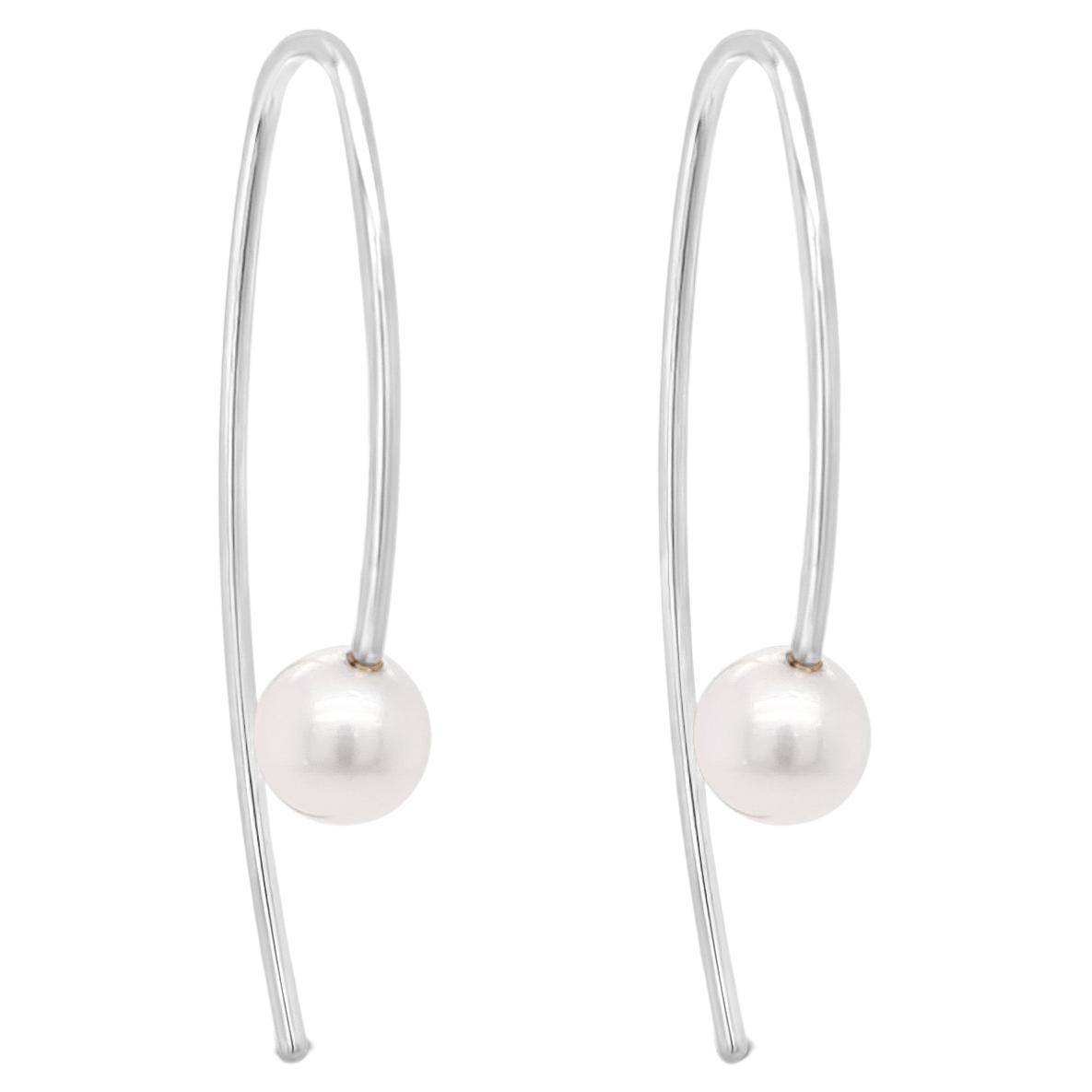 18ct White Gold and Pearl Earrings "Lili" For Sale
