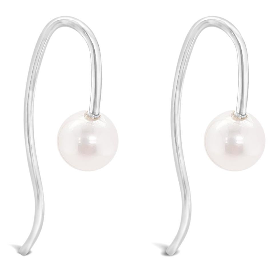 18ct White Gold and Pearl Earrings "Solange" For Sale