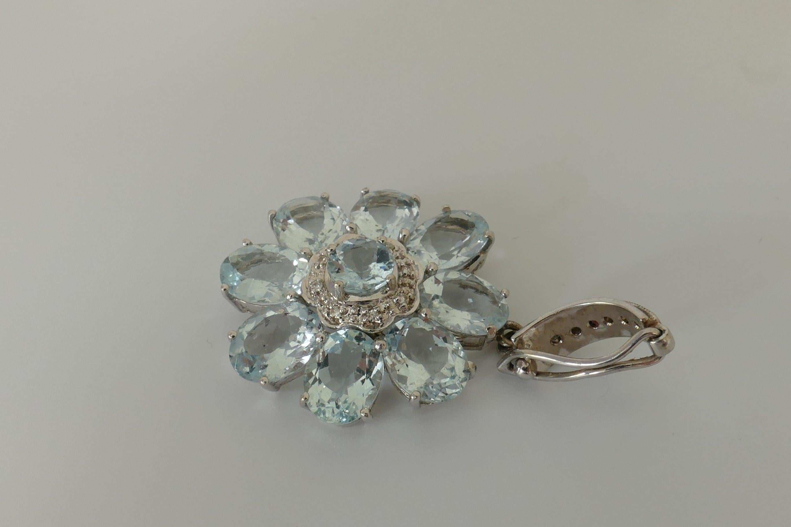 Round Cut 18 Carat White Gold Aquamarine and Diamond Flower Enhancer