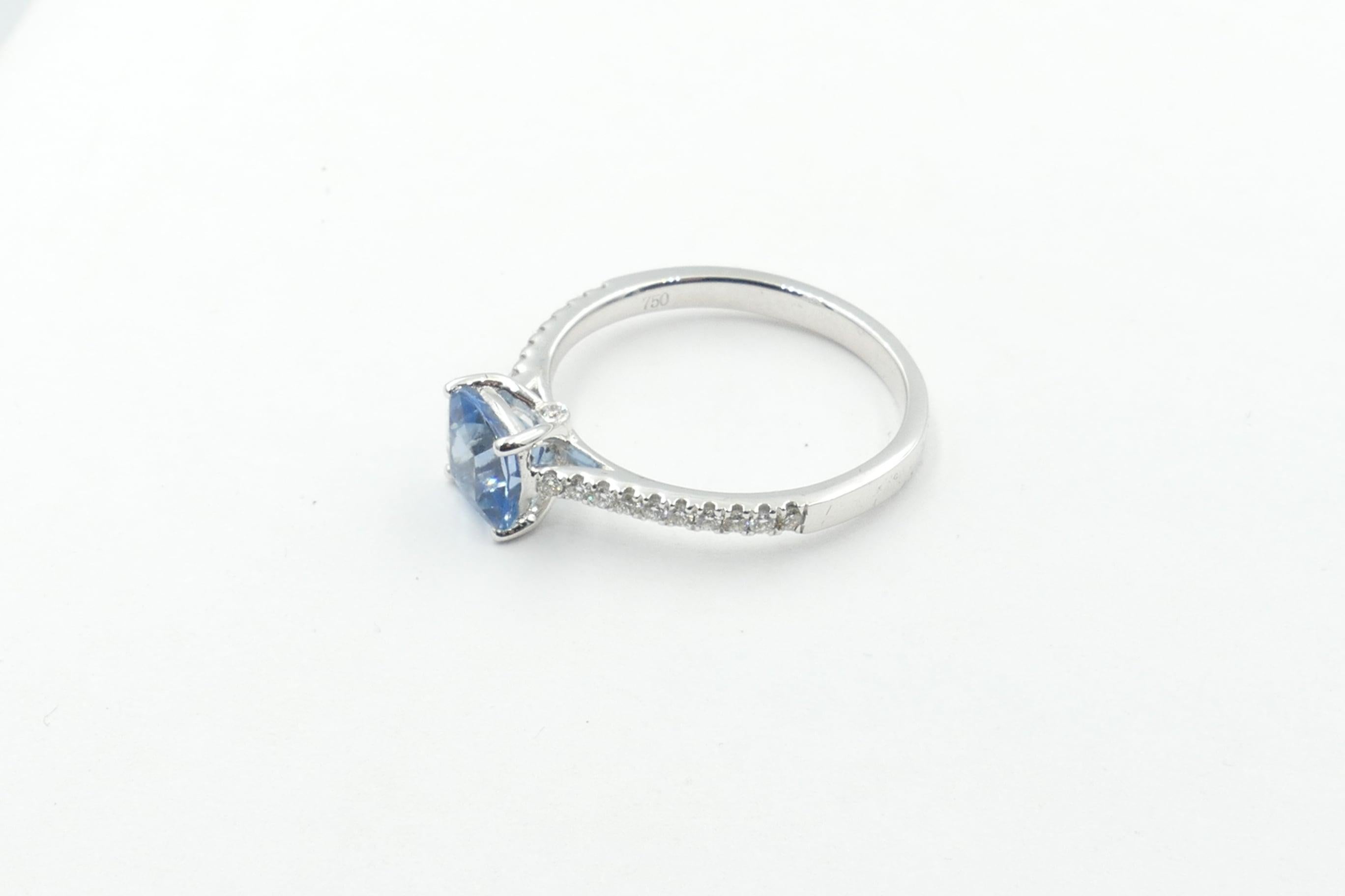 Modern 18 Carat White Gold Aquamarine and Diamond Ring