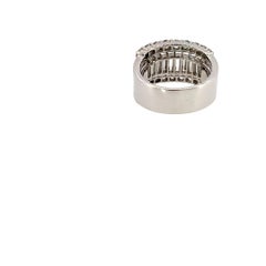 Bague en or blanc 18 carats diamant baguette et taille brillant de 3,12 carats