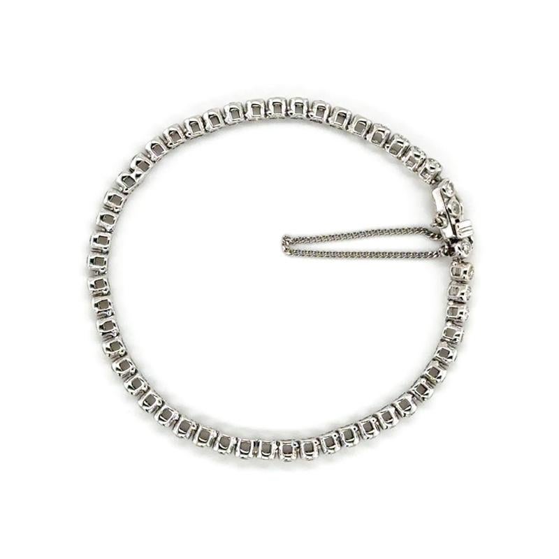 18ct White Gold Bezel Set Diamond Tennis Bracelet In Excellent Condition For Sale In London, GB