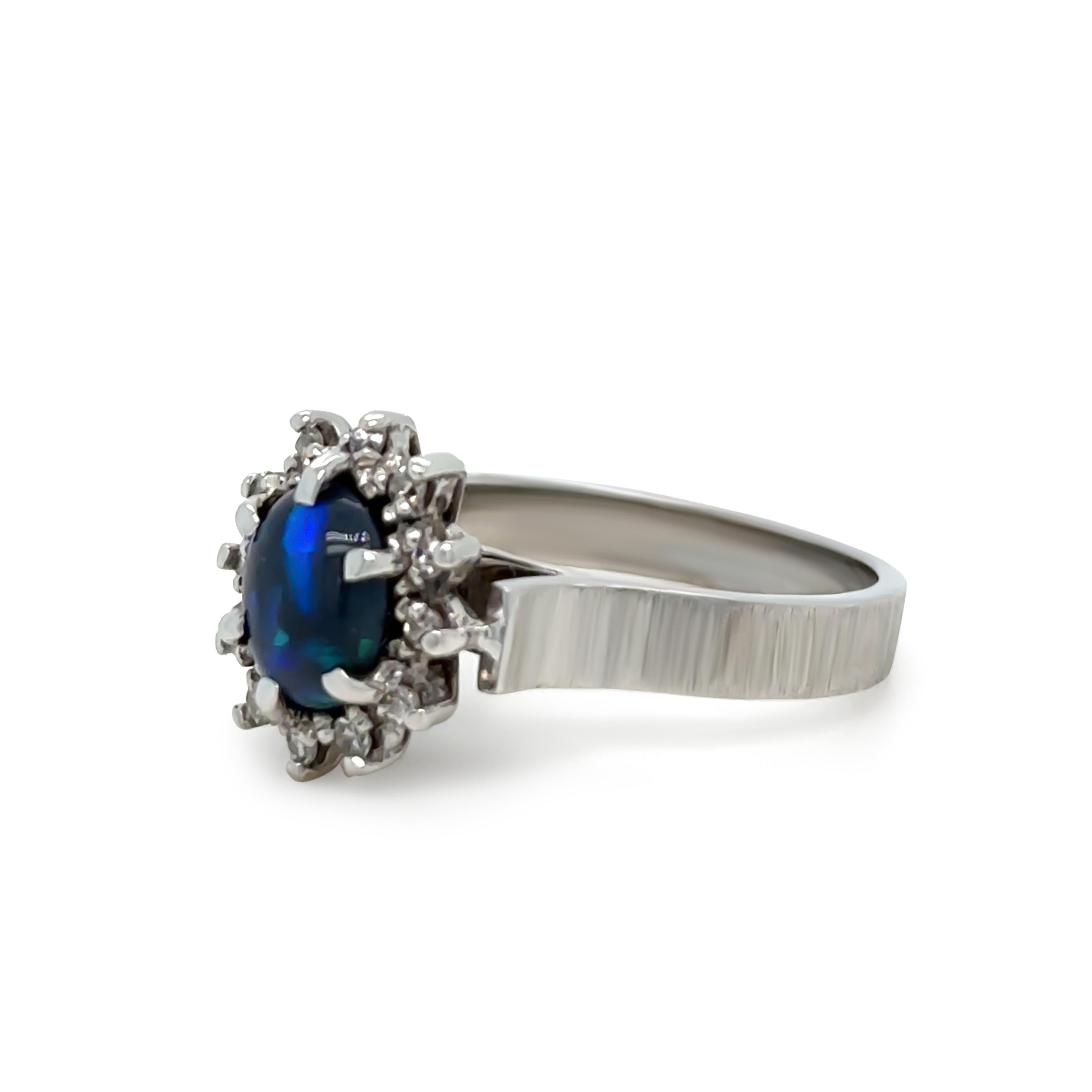 Round Cut 18ct White Gold Black Opal and Diamond Cluster Ring 0.62ct 5.28g For Sale