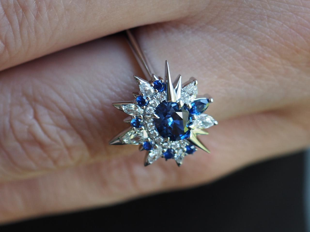 Modern 18 Carat White Gold Blue Sapphire & Diamond Alternative Engagement Ring For Sale