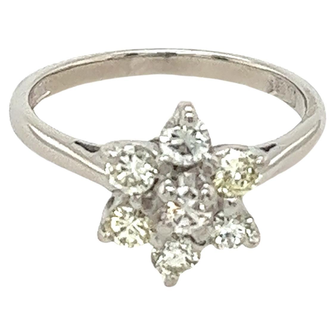 18ct White Gold Cluster Diamond Ring Set With 0.50ct Natural Diamonds For Sale