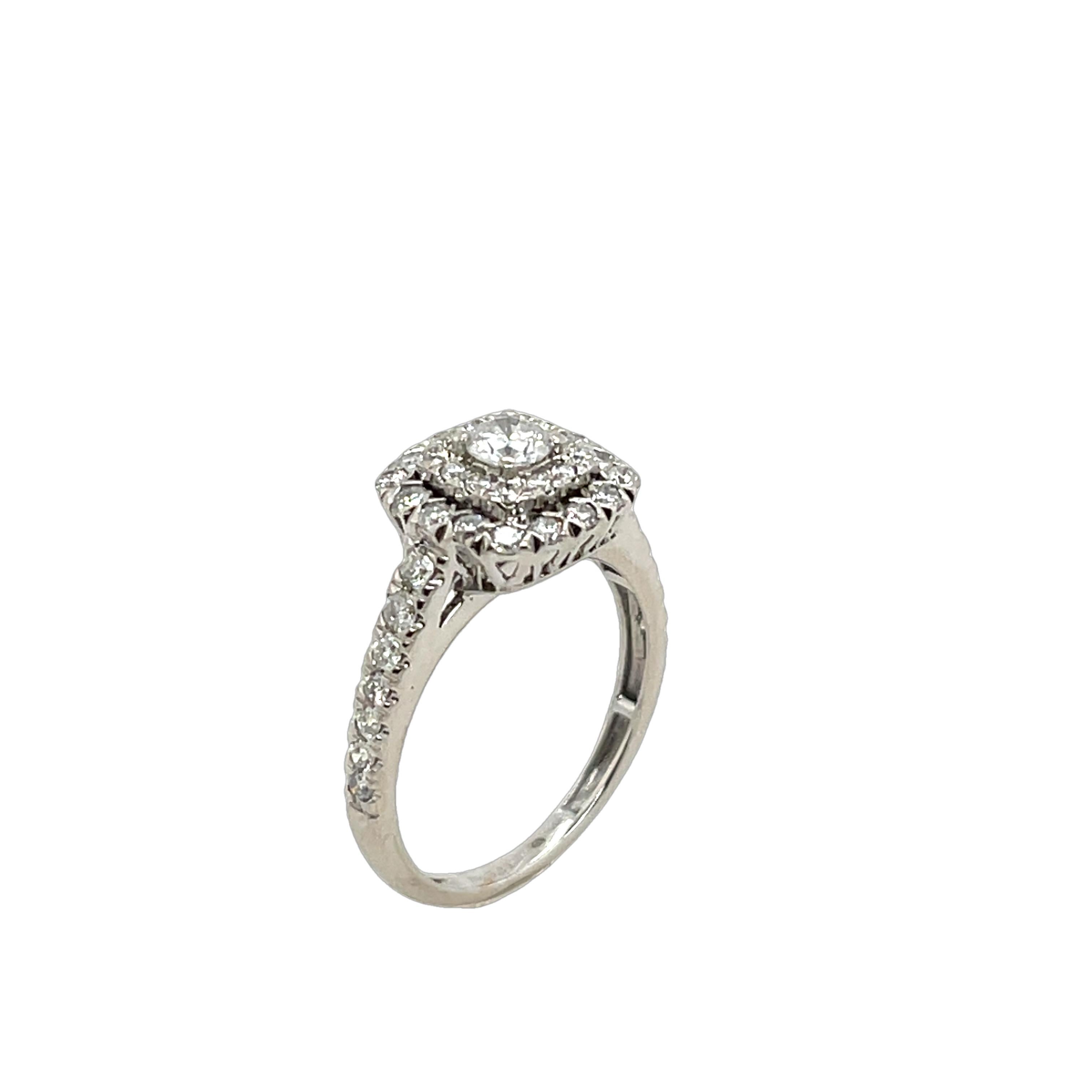 Anello con diamanti a grappolo in oro bianco 18 ct. con diamanti taglio rotondo da 0,80 ct. in vendita 2