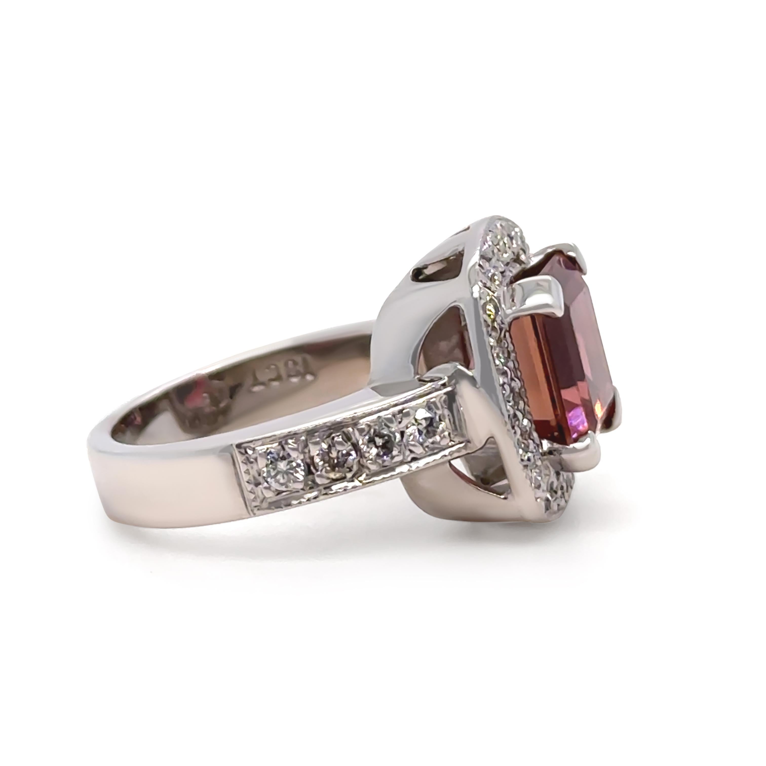 De las mujeres Anillo de Oro Blanco 18ct Turmalina Rosa Oscura y Racimo de Diamantes 5,50ct 14,2g en venta