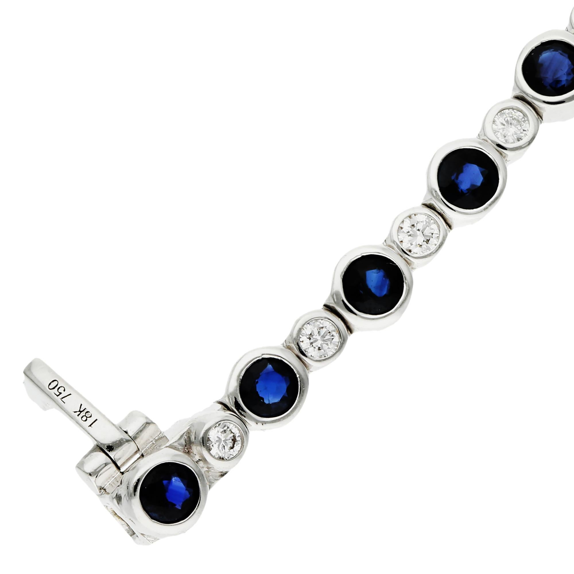 18ct White Gold Diamond & 3.50ct Sapphire Tennis Bracelet In New Condition For Sale In Birmingham, GB