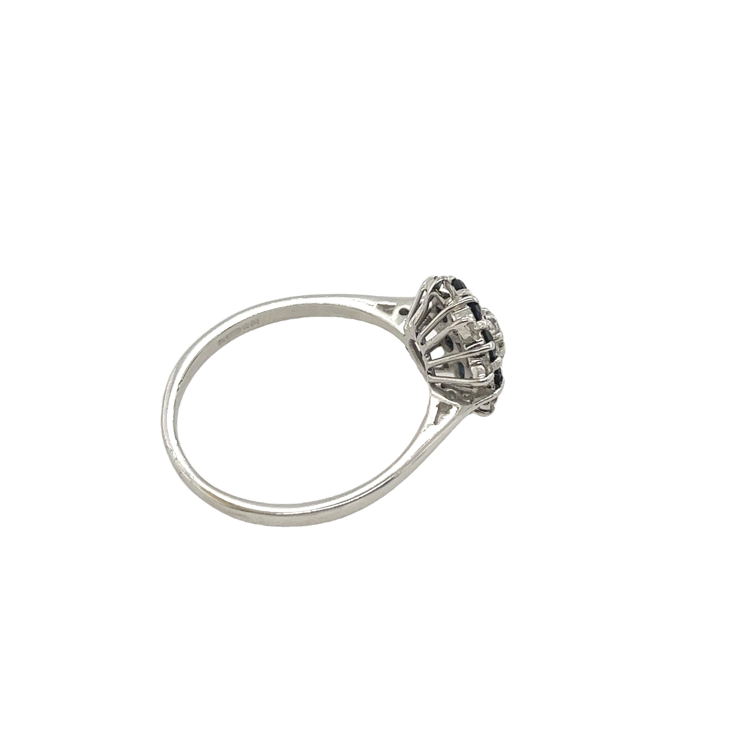 18ct White Gold Diamond and Sapphire Cluster Ring In Excellent Condition In London, GB