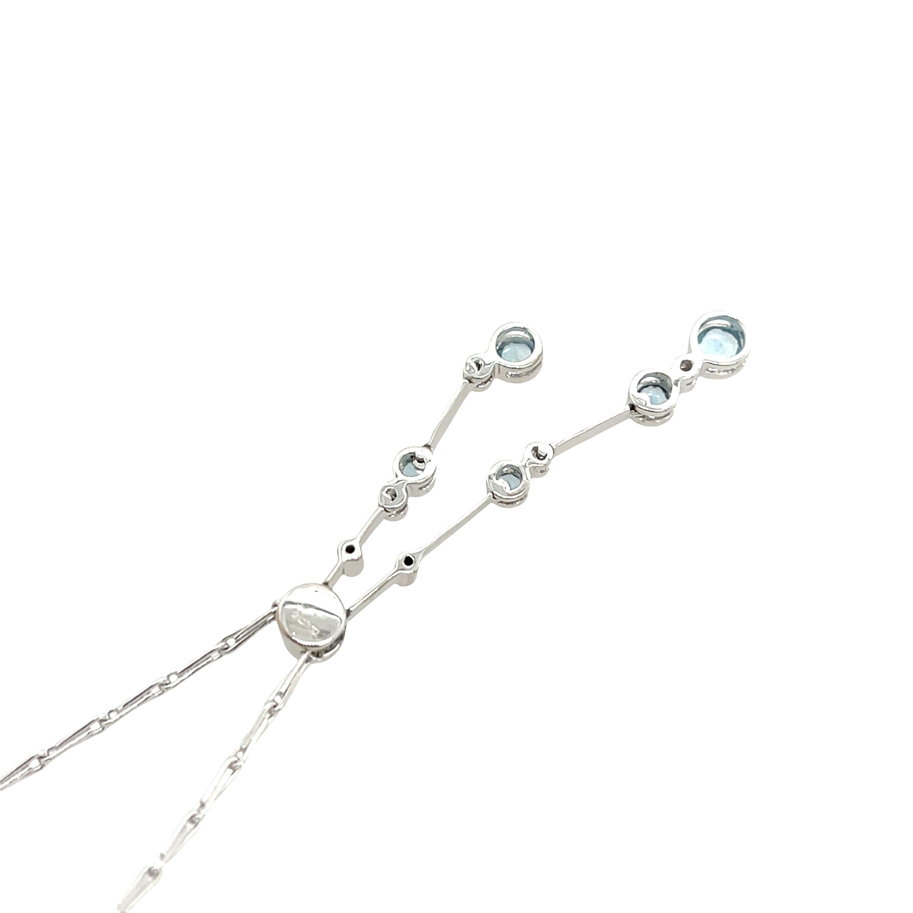 Collana in oro bianco 18ct con diamanti e acquamarina In condizioni ottime in vendita a London, GB