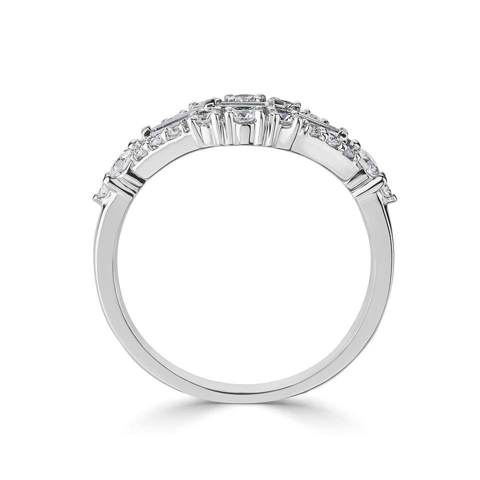 Art Deco 18ct White Gold 0.92ct Diamond Cocktail Ring For Sale