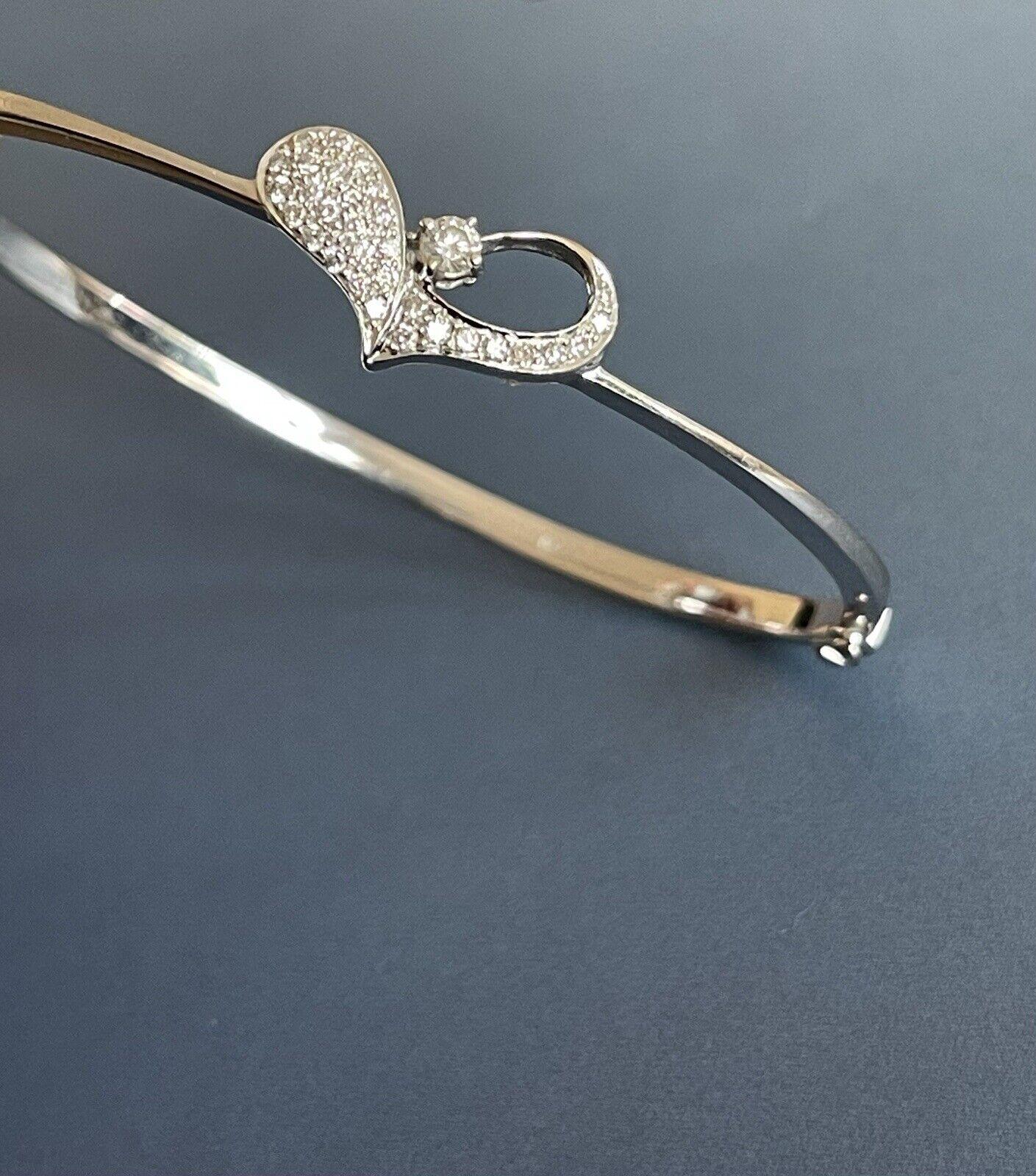 Women's 18ct White Gold Diamond Bangle 0.50ct Heart Detail Bracelet Half Carat VS For Sale