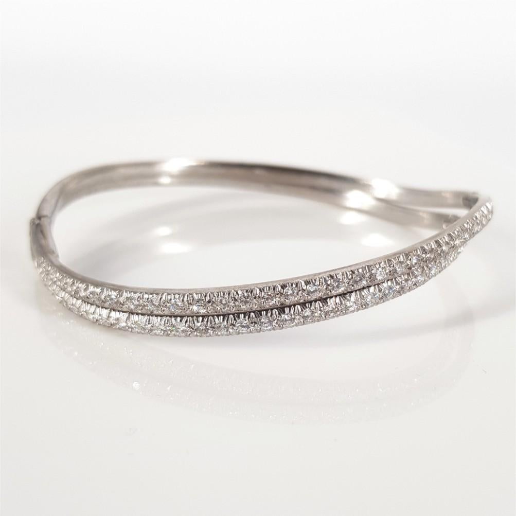 Bracelet en or blanc 18ct avec diamants en vente 6