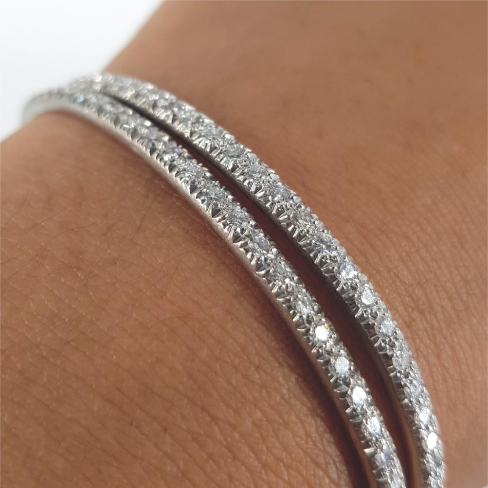 Bracelet en or blanc 18ct avec diamants en vente 8