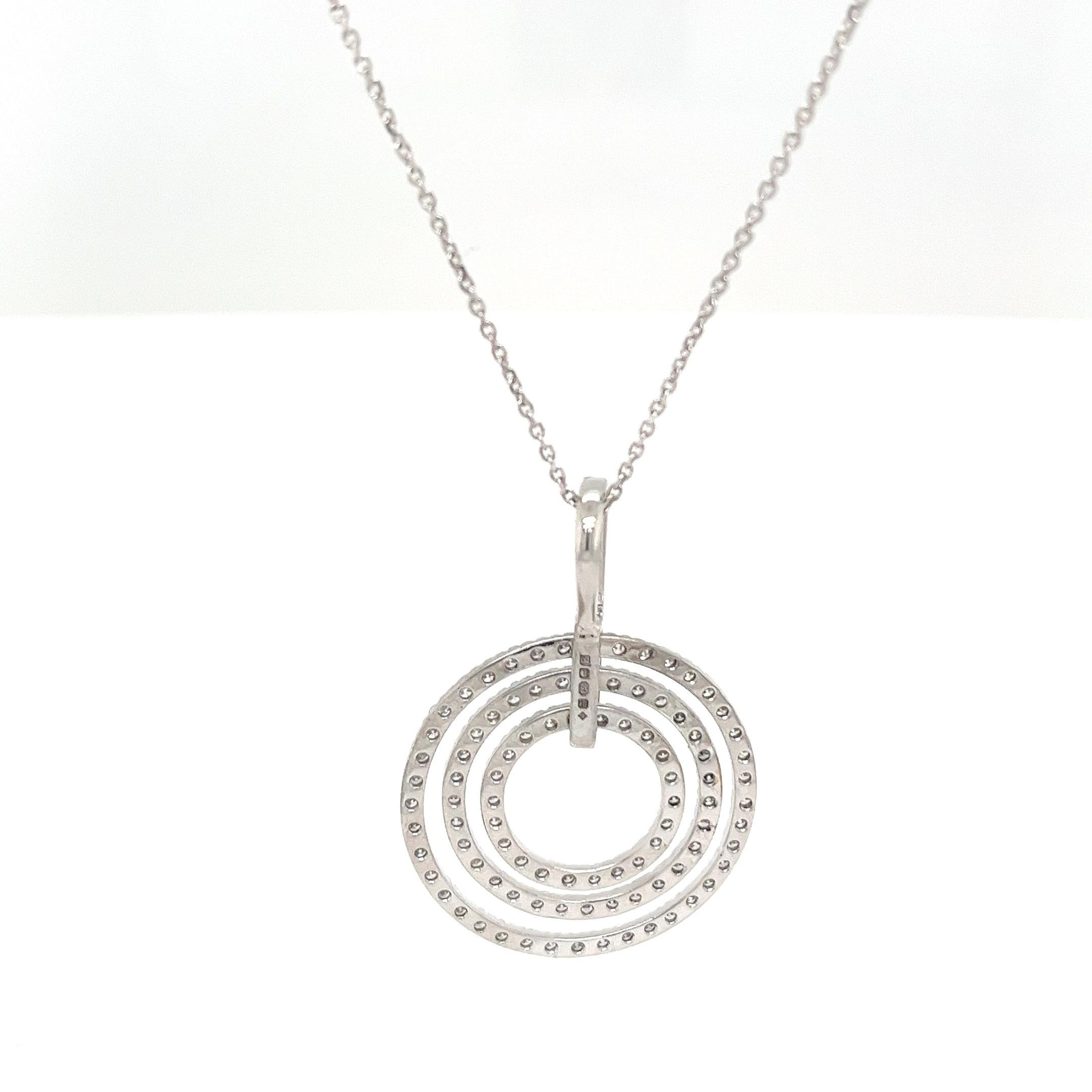 Colgante Círculo de Diamantes de Oro Blanco de 18 ct Engastado con Diamantes Naturales de 1,0 ct Corte redondo en venta
