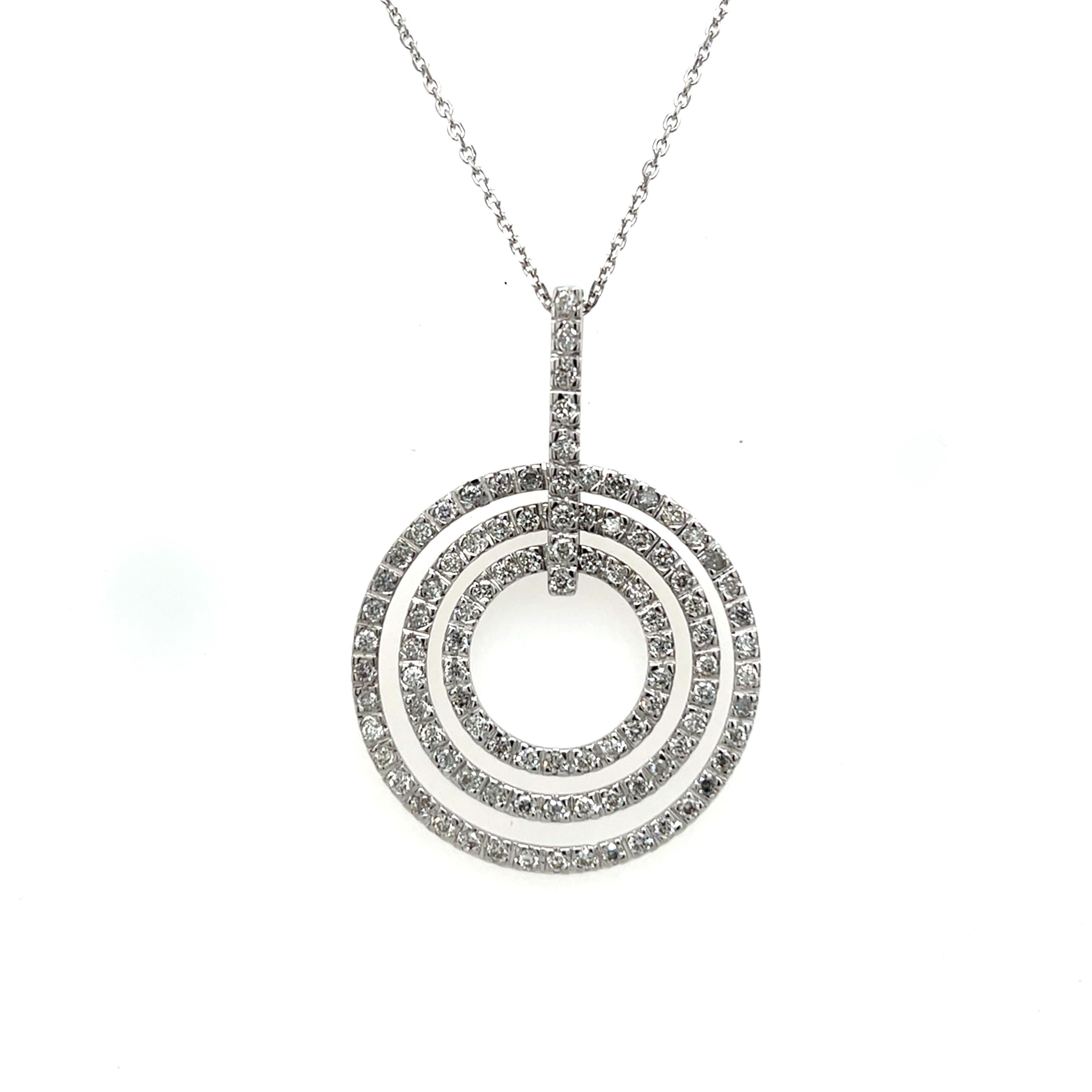 Colgante Círculo de Diamantes de Oro Blanco de 18 ct Engastado con Diamantes Naturales de 1,0 ct en venta 4
