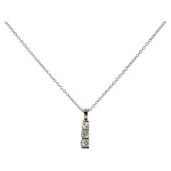 18ct White Gold Diamond Drop Pendant Necklace – 0.25ct