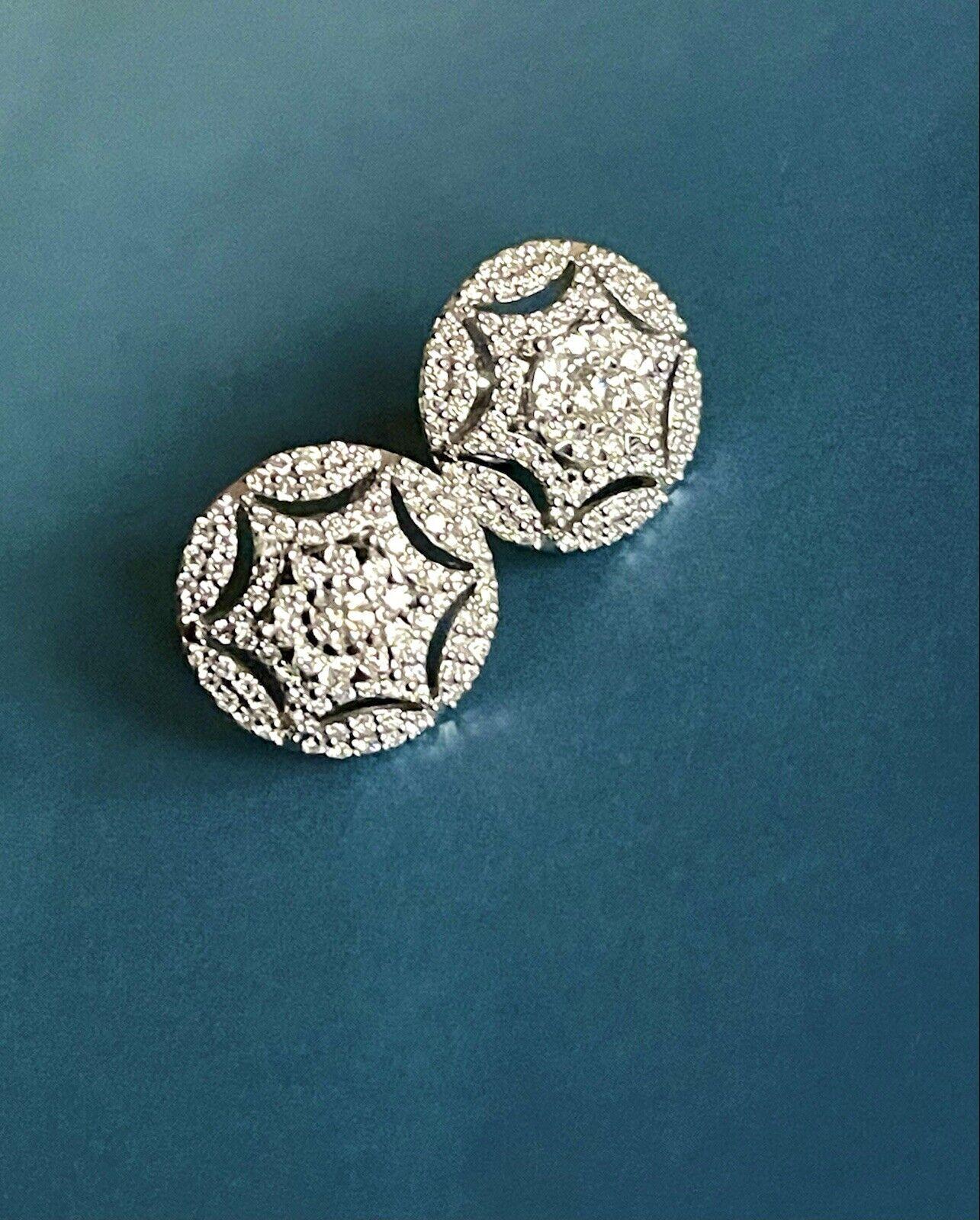 18ct White Gold Diamond Earrings 1.10ct Round Studs 1 Carat Screwbacks Wedding For Sale 3