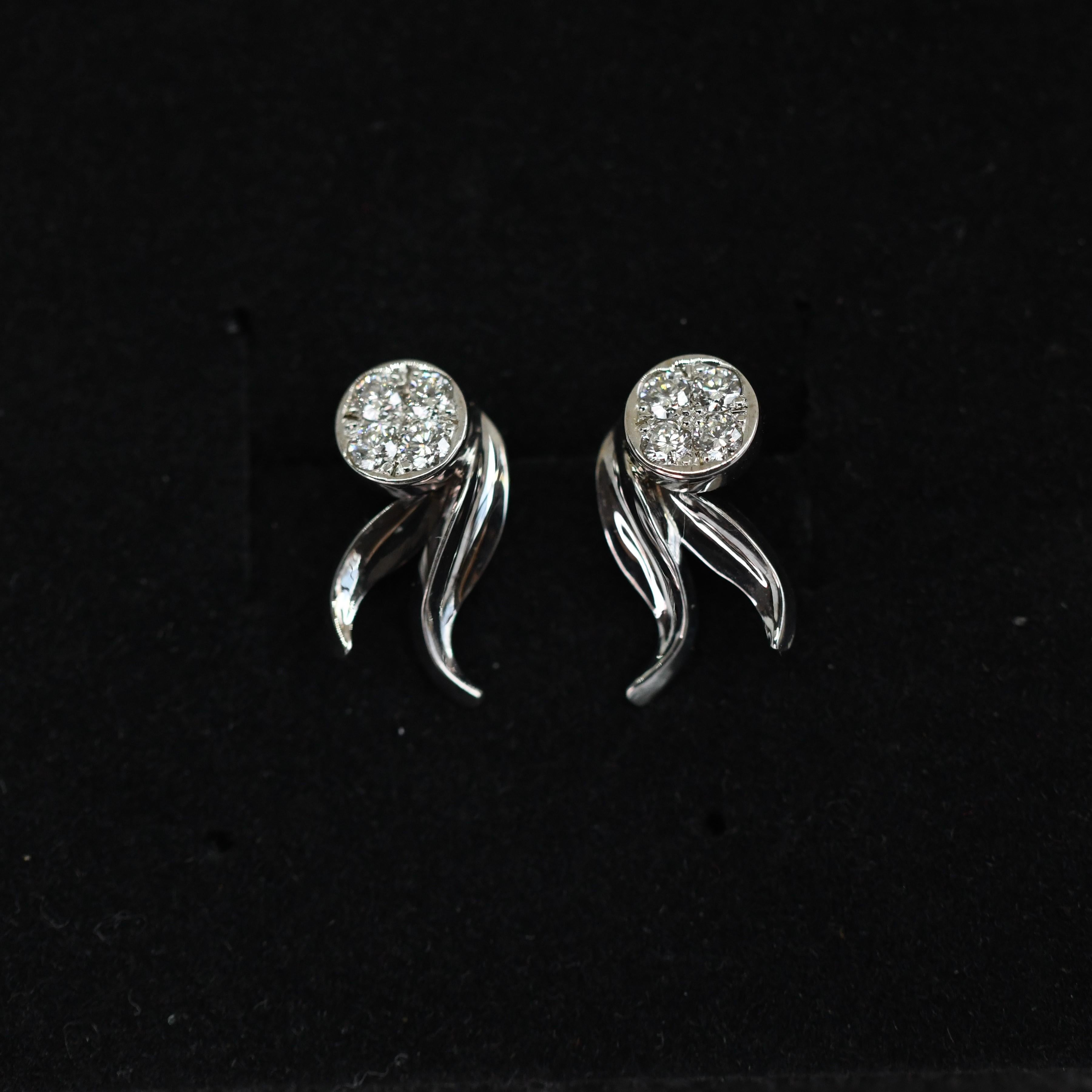 Women's 18ct White Gold Diamond Earrings For Sale