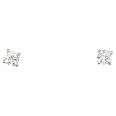 Boucles d'oreilles en or blanc 18 carats, poids total des diamants : 0,50 carat