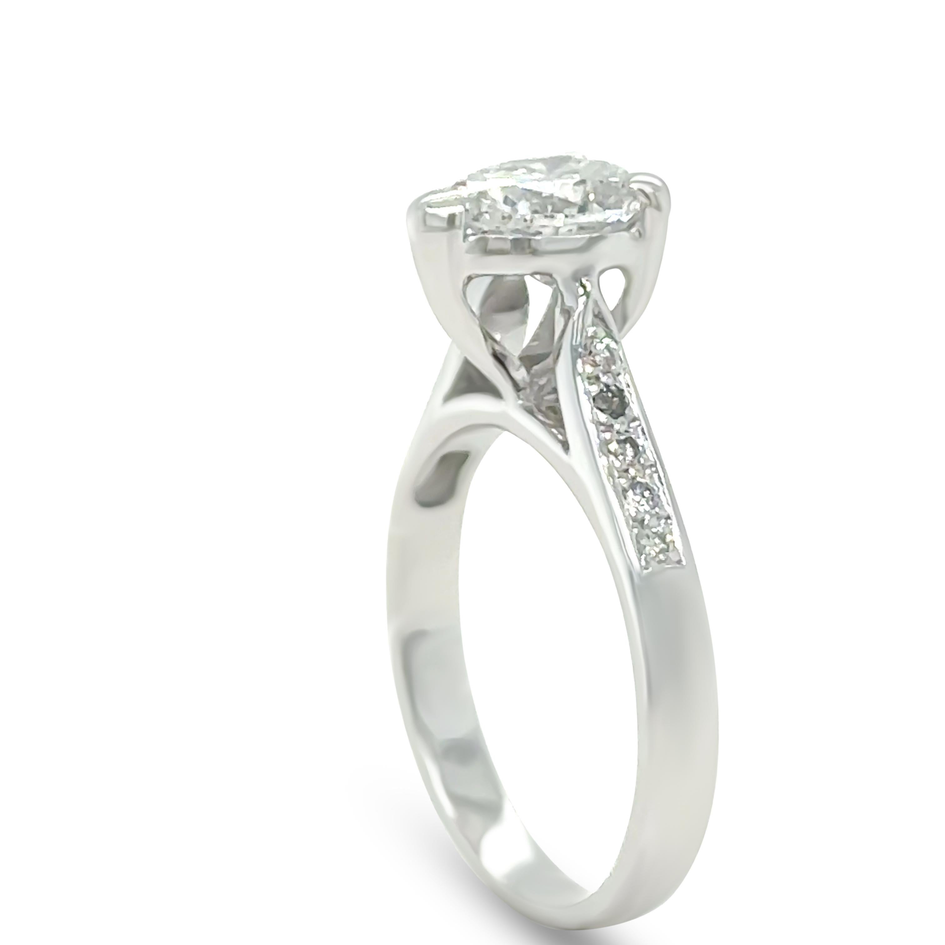 Women's 18ct White Gold Diamond Engagement Ring 1.25ct For Sale