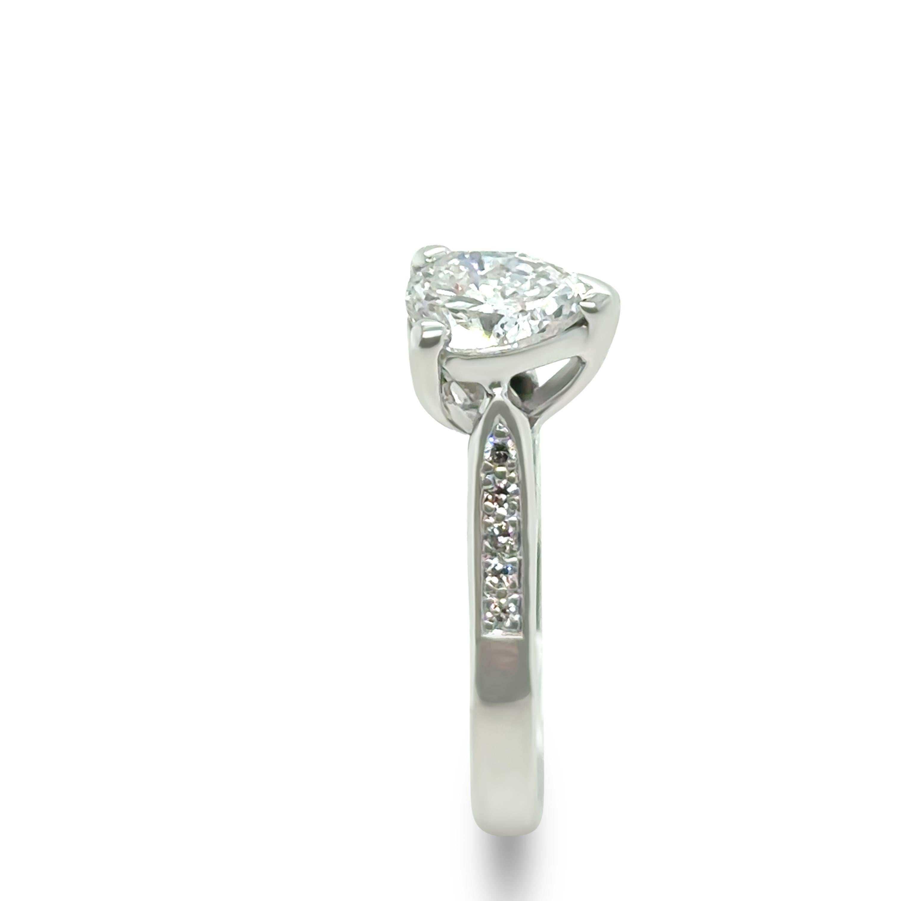 18ct White Gold Diamond Engagement Ring 1.25ct For Sale 1