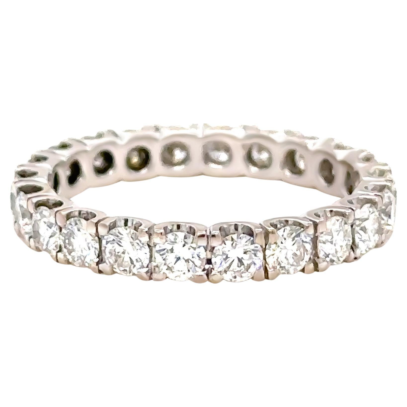 18ct White Gold Diamond Eternity Ring 1.76ct 3g For Sale