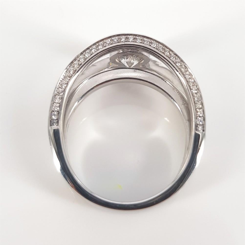 Women's 18ct White Gold Diamond Illusion Set Ring For Sale